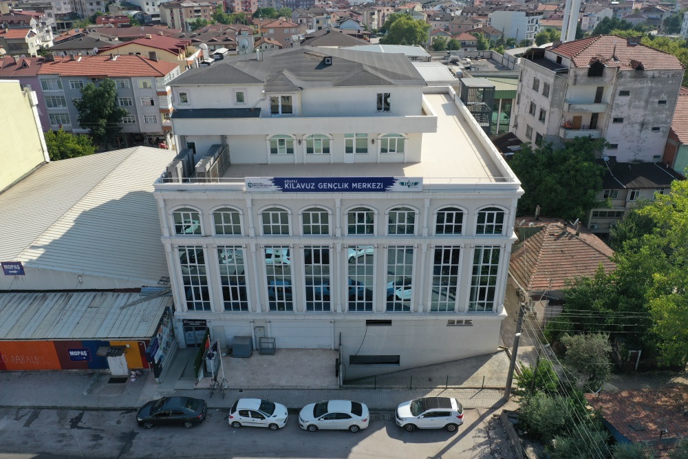 Körfez Akşemseddin Akademi Lise